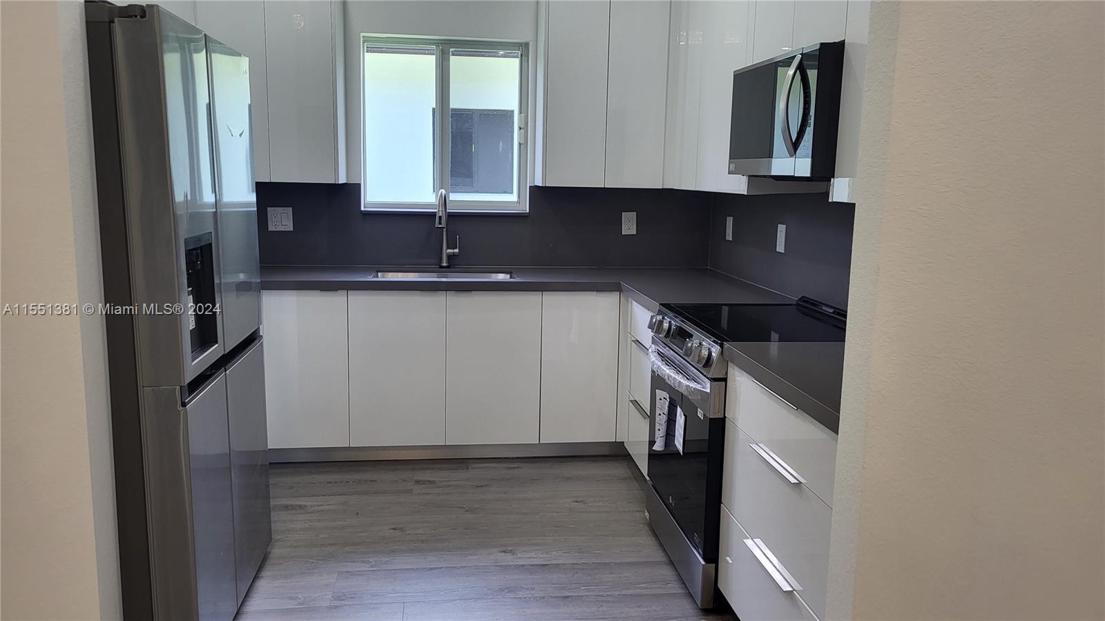 LAFAYETTE HOMESITES - Residential
