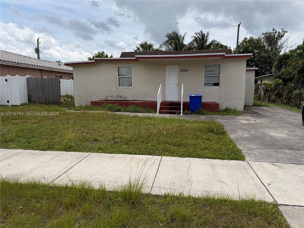 Photo of 2760 NW 11th Ct, Fort Lauderdale, FL 33311 (MLS # A12018793)