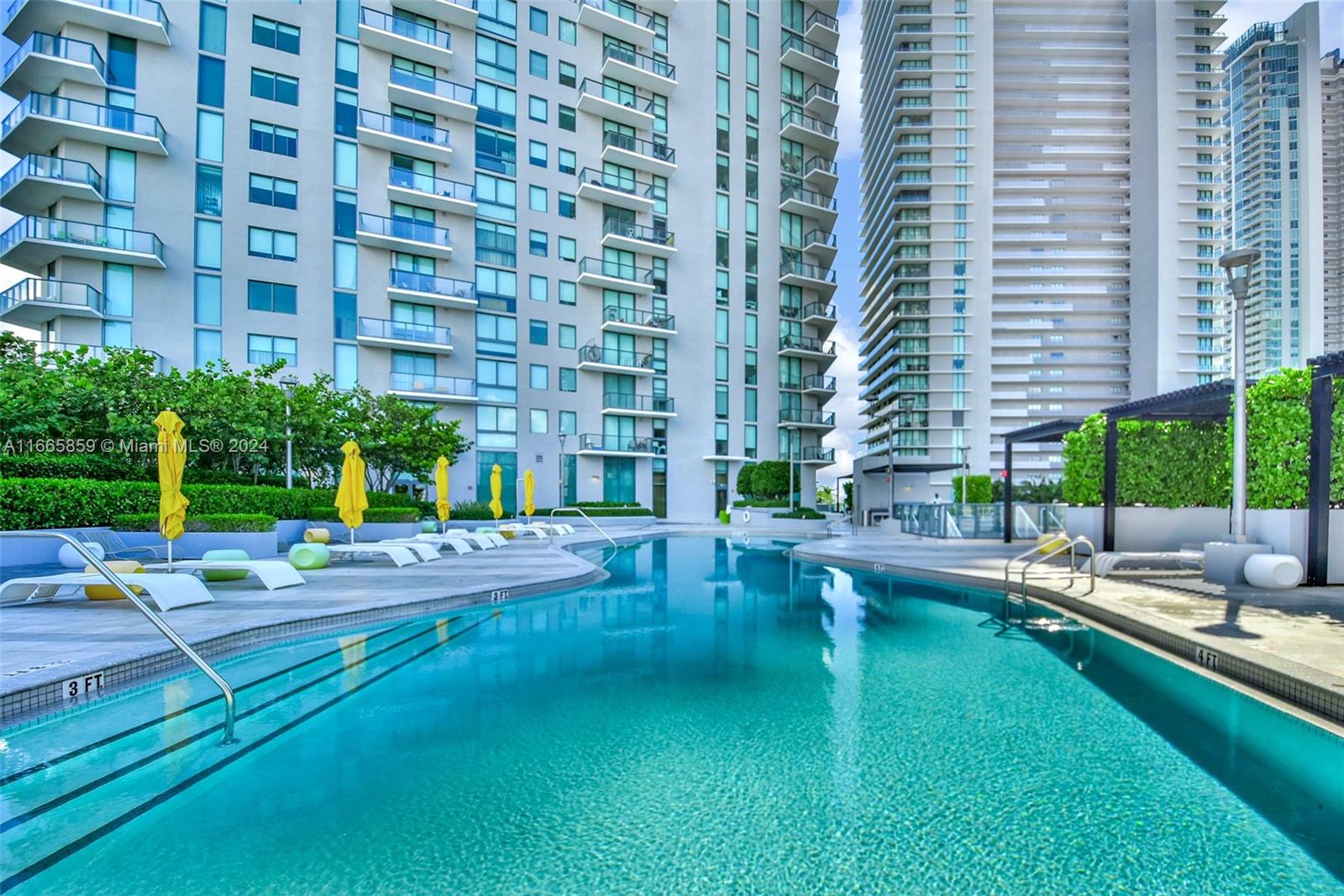 PARAISO BAYVIEWS CONDO - Residential