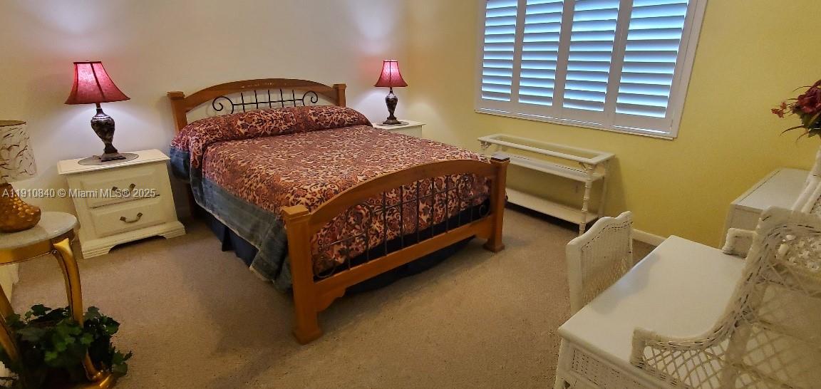 OAKLAND GROVE VILLAGE CON - Residential