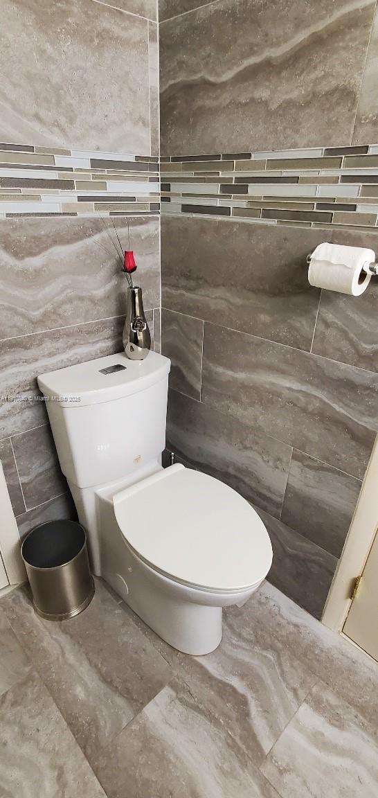 OAKLAND GROVE VILLAGE CON - Residential