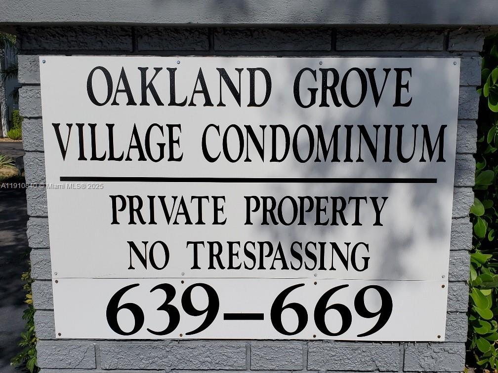 OAKLAND GROVE VILLAGE CON - Residential
