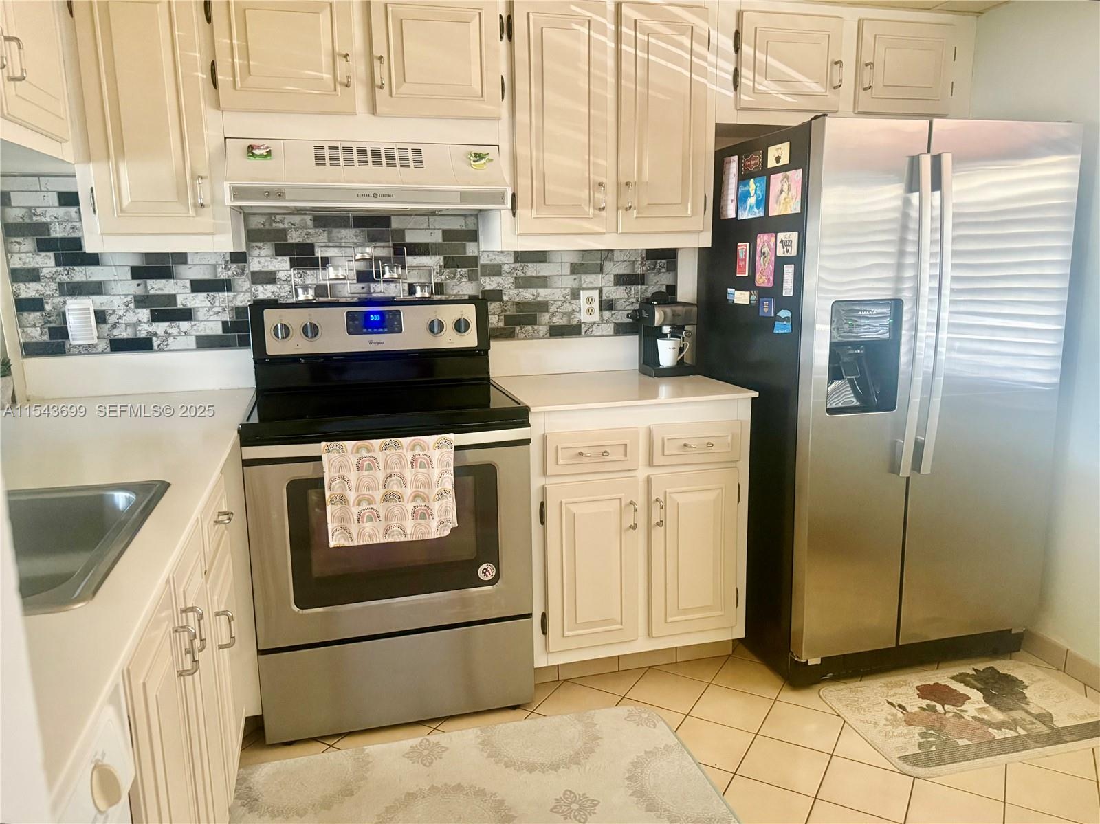 NASSAU VILLAGE WYNMOOR CO - Residential