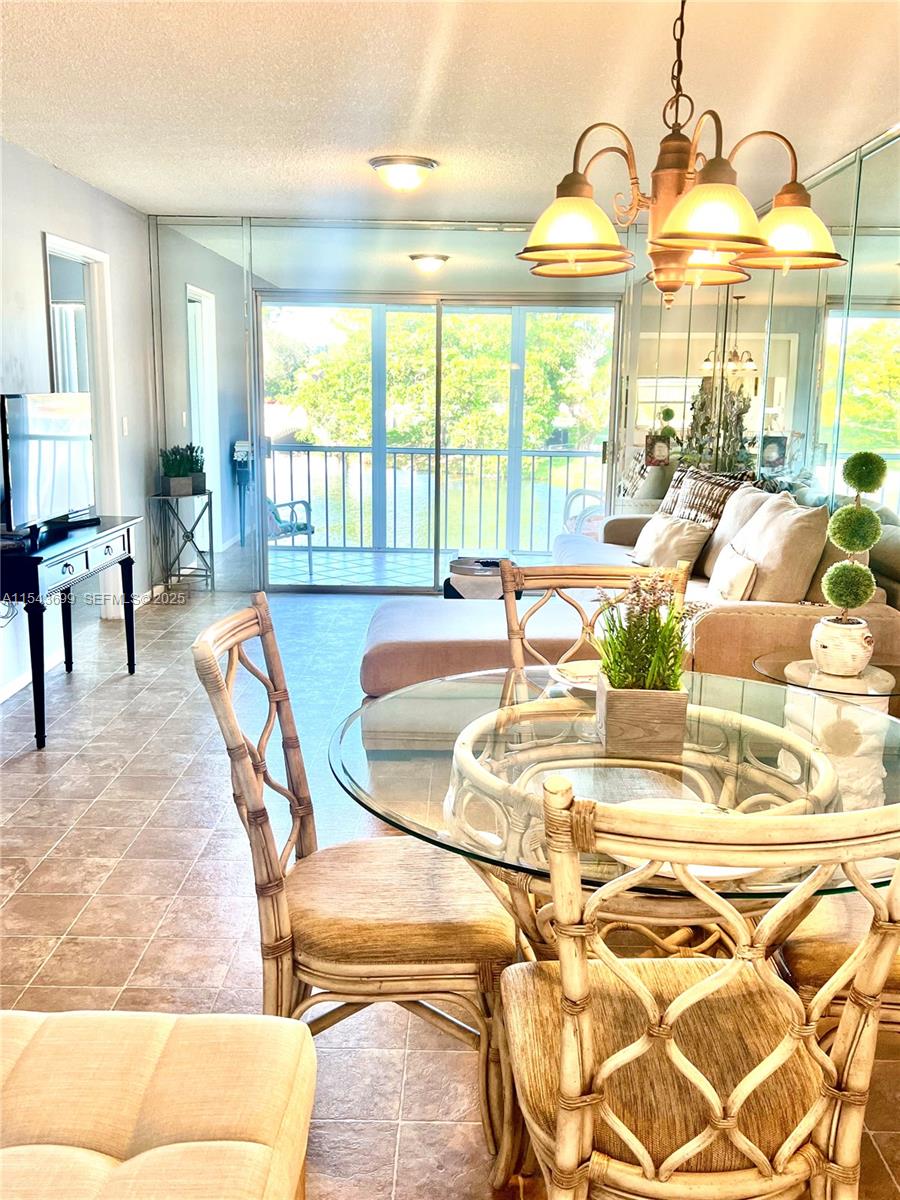 NASSAU VILLAGE WYNMOOR CO - Residential