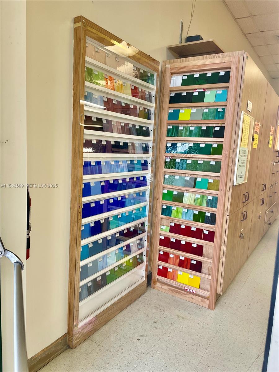 NASSAU VILLAGE WYNMOOR CO - Residential