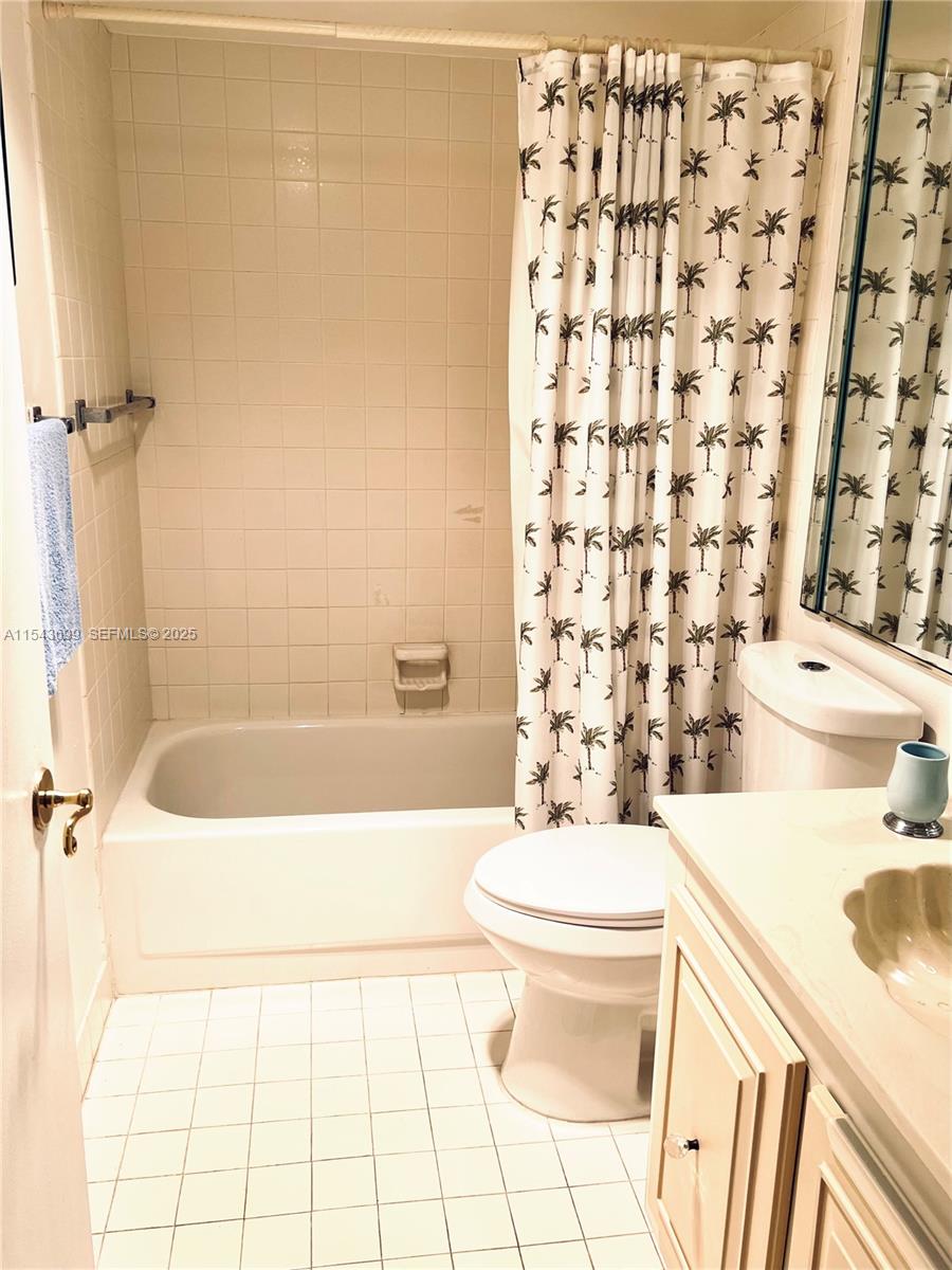 NASSAU VILLAGE WYNMOOR CO - Residential