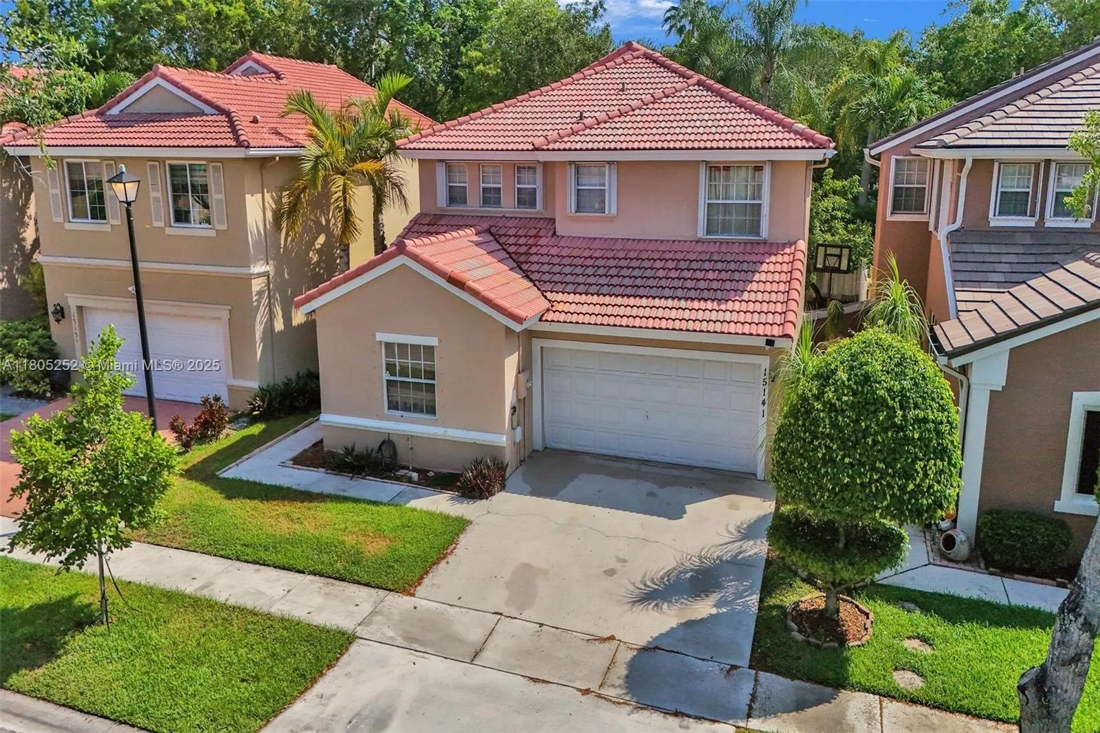 Miramar, Florida 33027, United States, 4 Bedrooms Bedrooms, ,3 BathroomsBathrooms,Residential,Active,138125