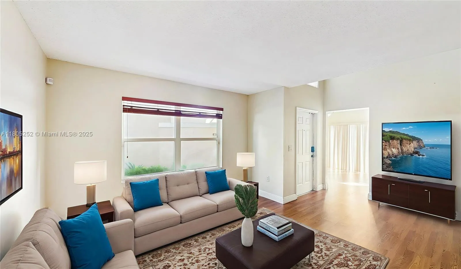 Miramar, Florida 33027, United States, 4 Bedrooms Bedrooms, ,3 BathroomsBathrooms,Residential,Active,138125