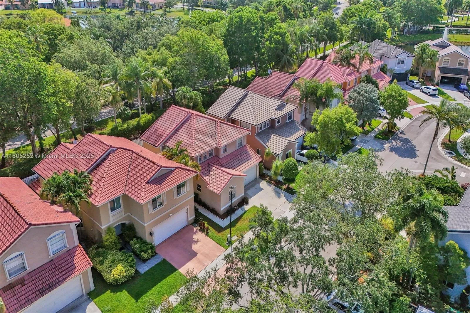 Miramar, Florida 33027, United States, 4 Bedrooms Bedrooms, ,3 BathroomsBathrooms,Residential,Active,138125