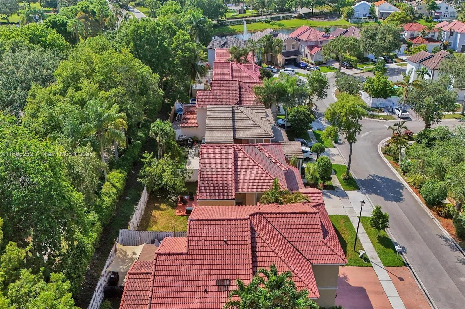 Miramar, Florida 33027, United States, 4 Bedrooms Bedrooms, ,3 BathroomsBathrooms,Residential,Active,138125