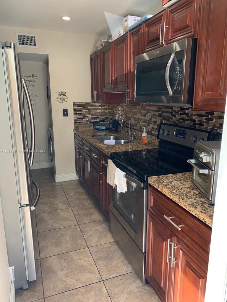 1984 NW 4th Ct 308