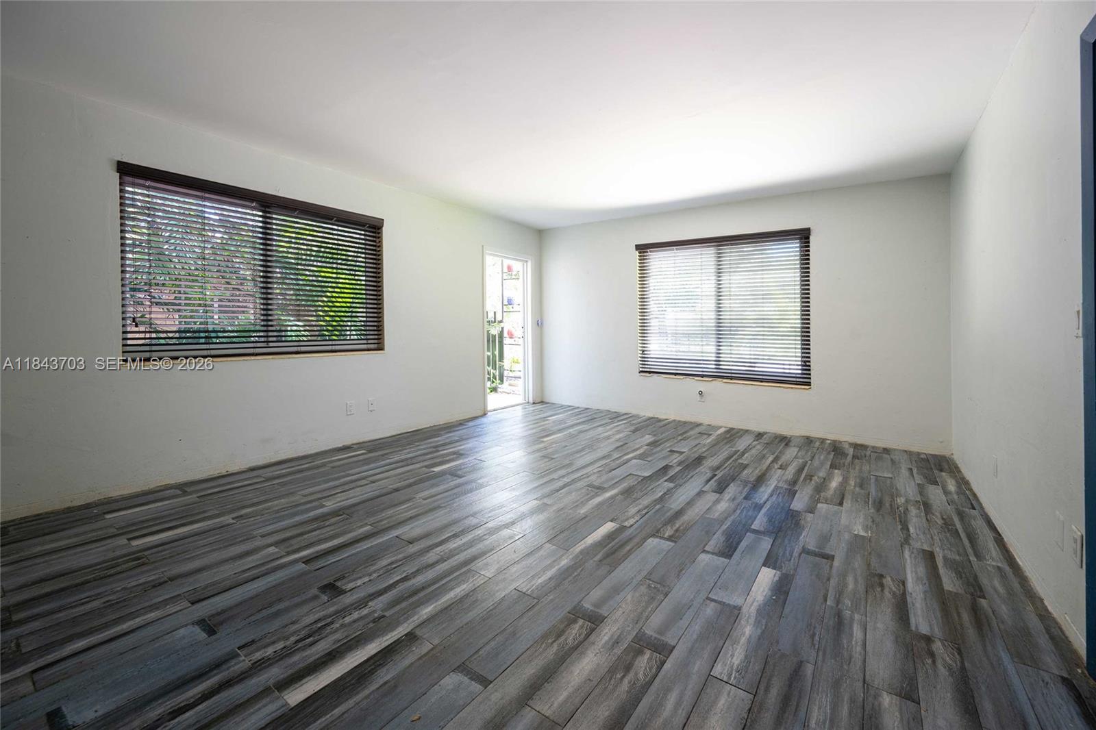 IRONS MANOR 2ND ADDN - Residential