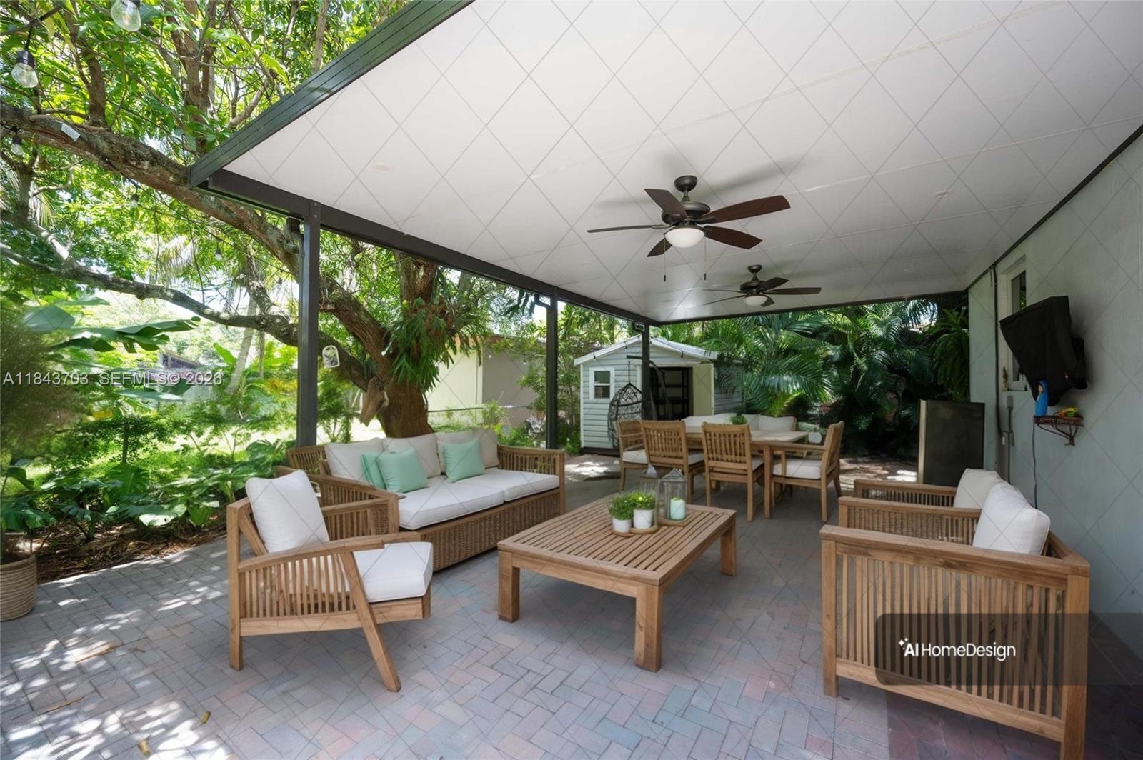 IRONS MANOR 2ND ADDN - Residential