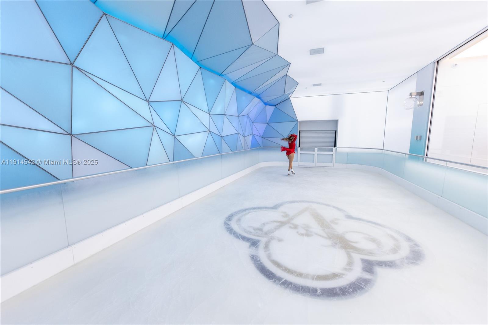 NORTH BISCAYNE BEACH AMEN - Residential