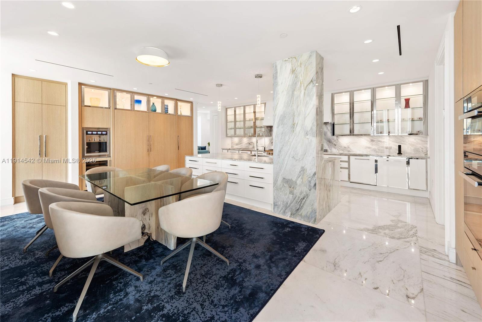 NORTH BISCAYNE BEACH AMEN - Residential