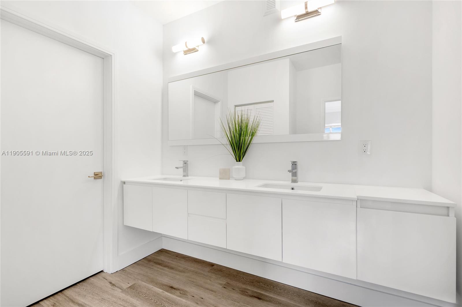 TUNISON PARK - Residential