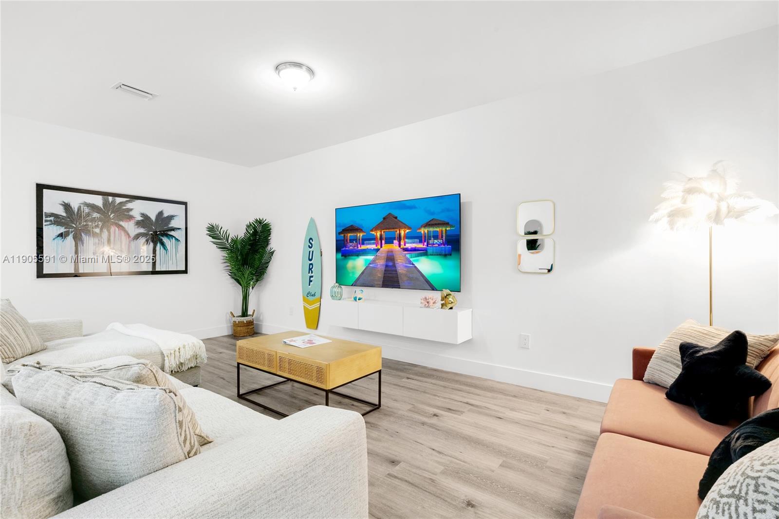 TUNISON PARK - Residential