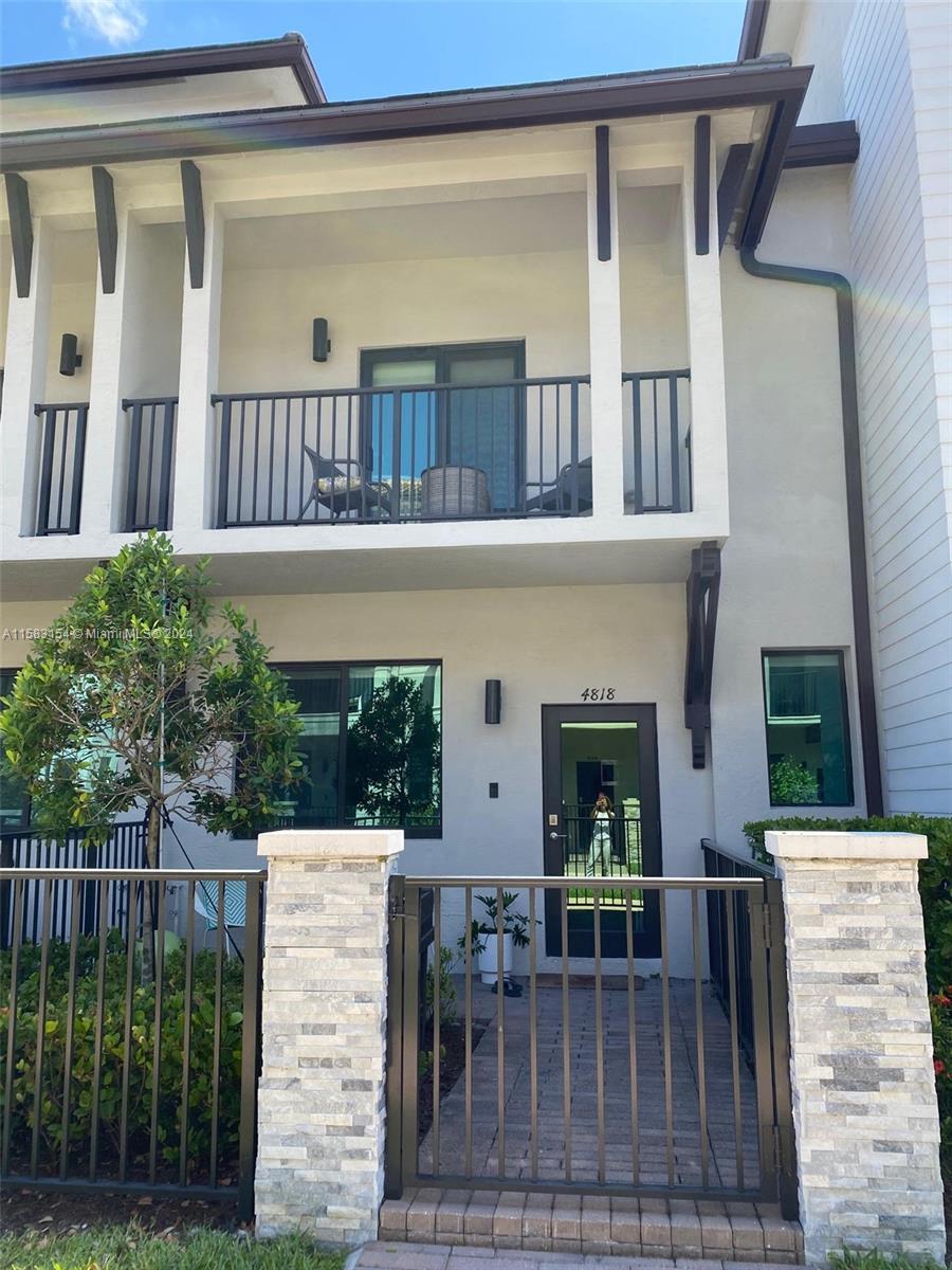 Urbana - Residential Lease