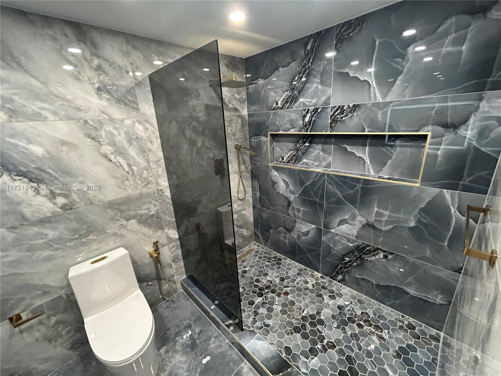 TERRA MAR ISLAND ESTATES - Residential