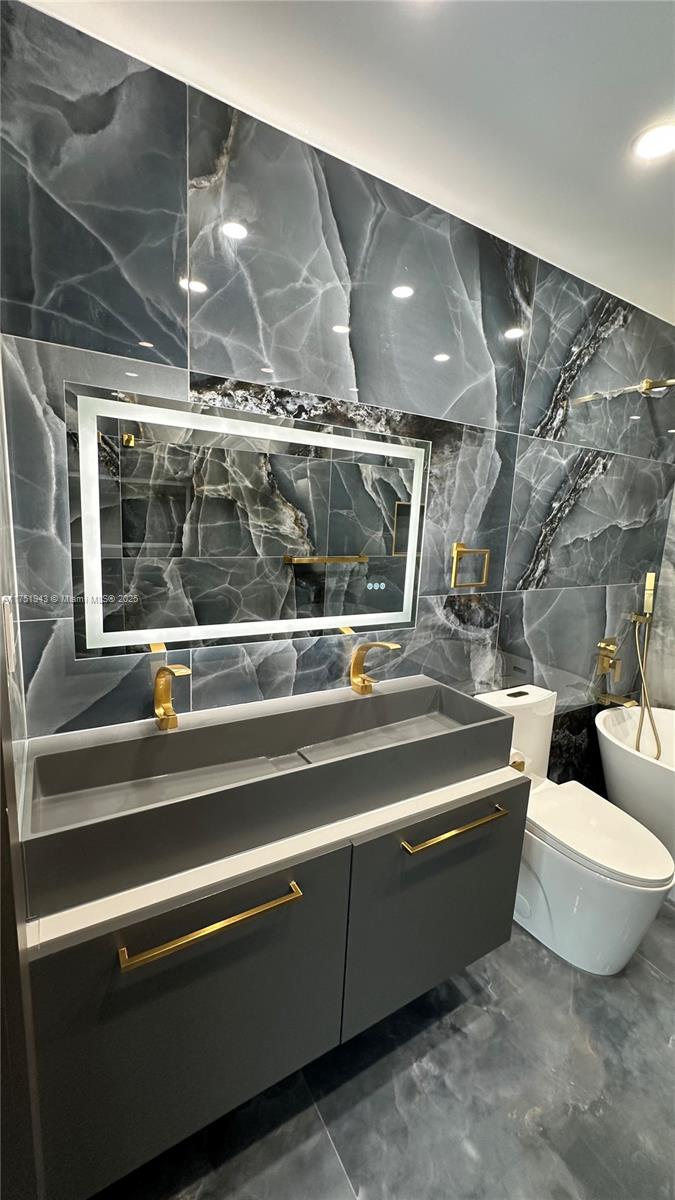 TERRA MAR ISLAND ESTATES - Residential