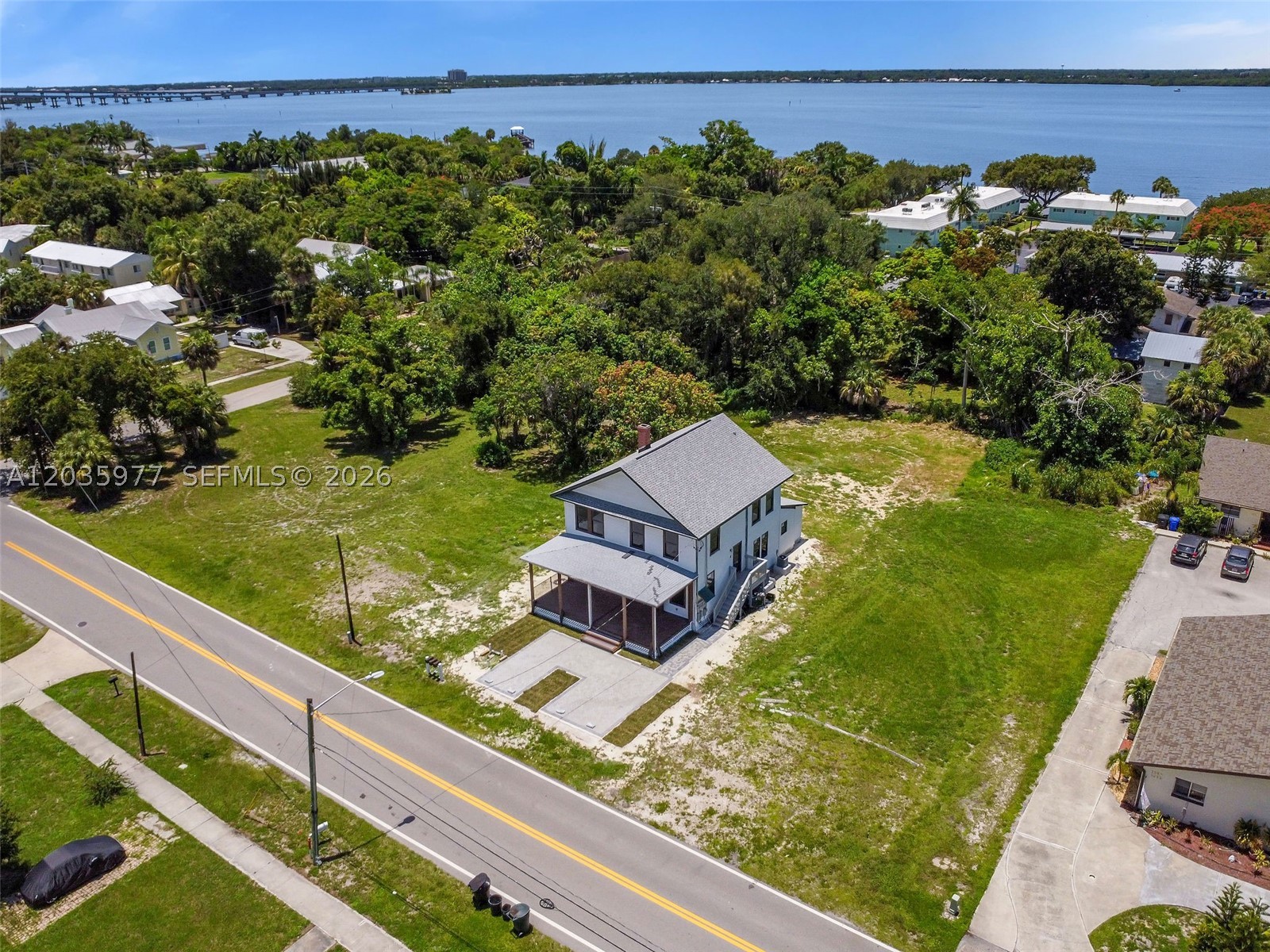 3221 EDGEWOOD - Image 1