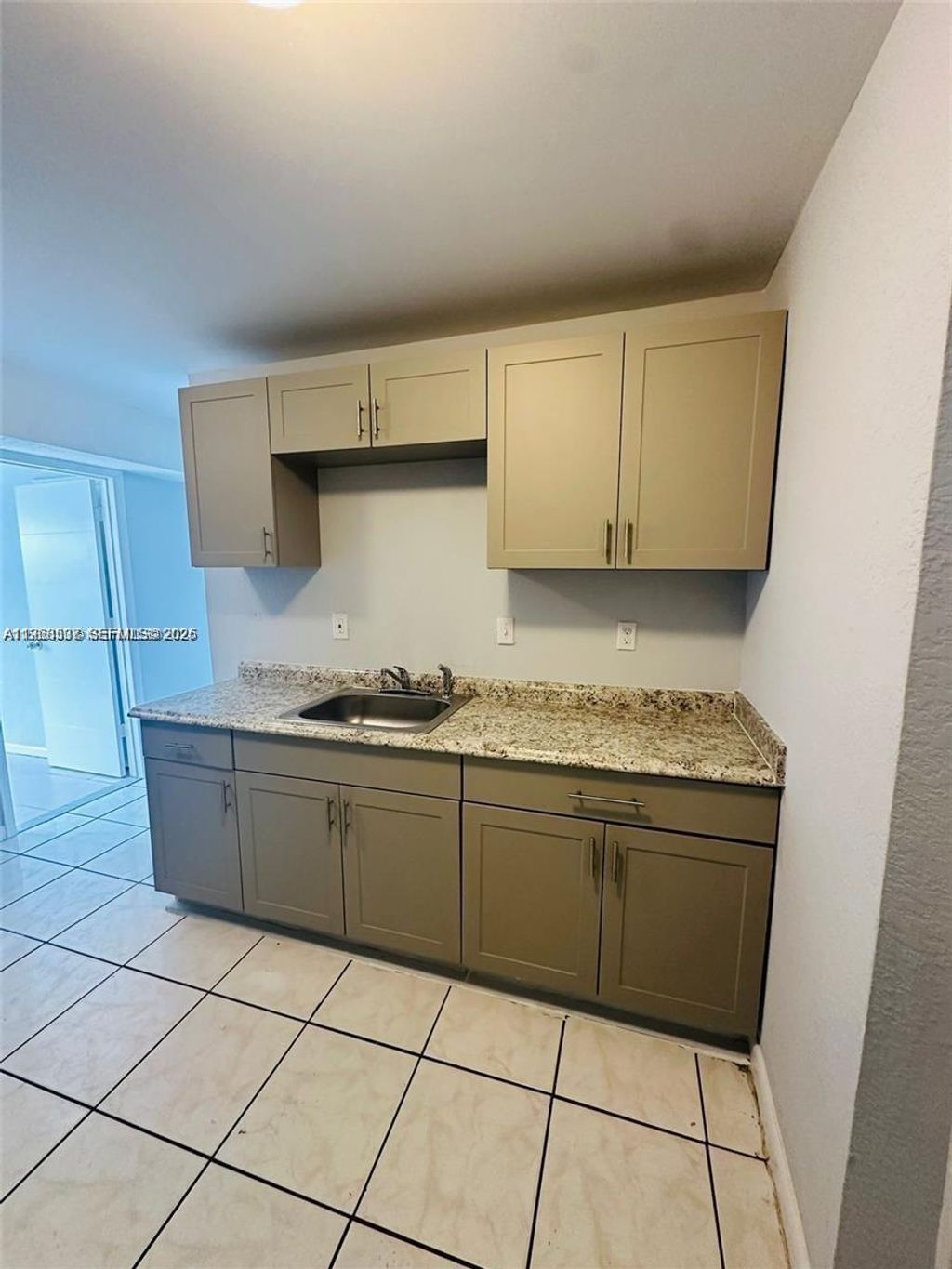 Photo of 5 NE 16th Ct, Fort Lauderdale, FL 33305 (MLS # A11968537)