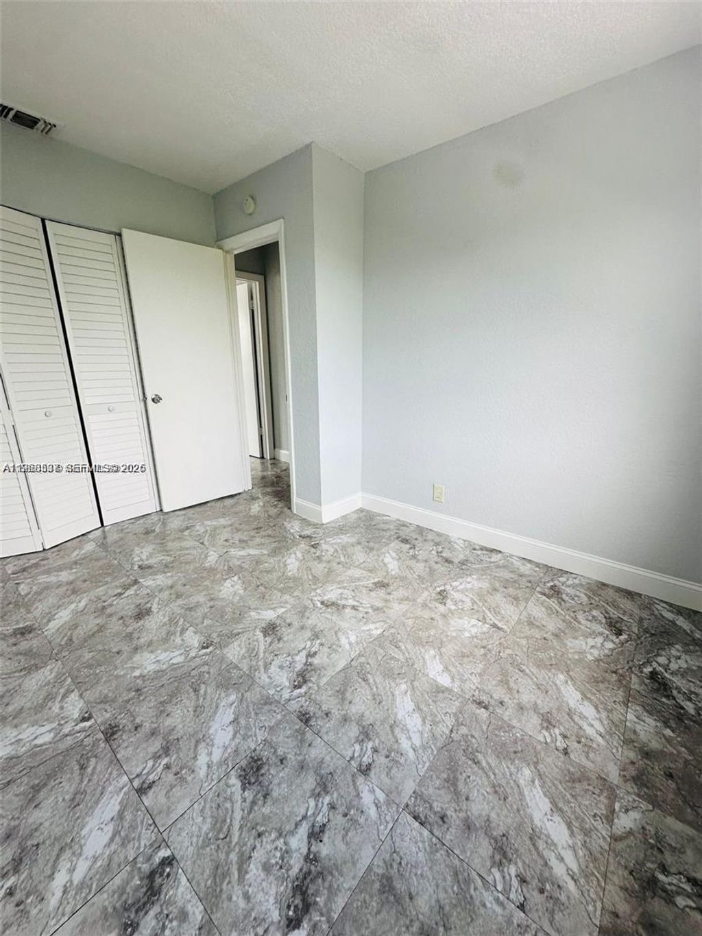 Photo of 5 NE 16th Ct, Fort Lauderdale, FL 33305 (MLS # A11968537)