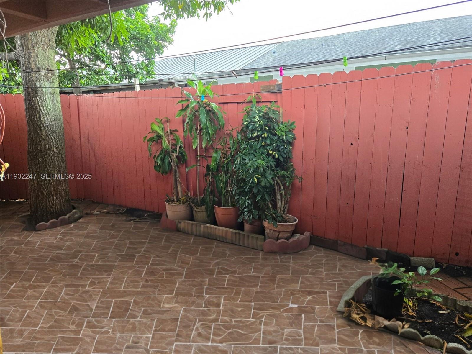 KINGS GARDENS SEC THREE - Residential