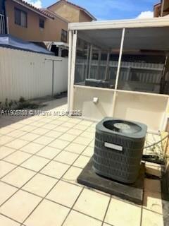 RESIDENCIAL EL PRADO COND - Residential Lease