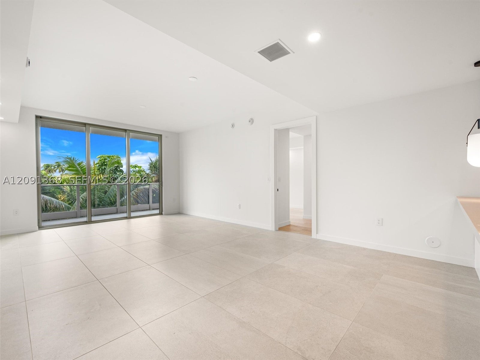 2200 Brickell Ave 209, Miami FL 33129