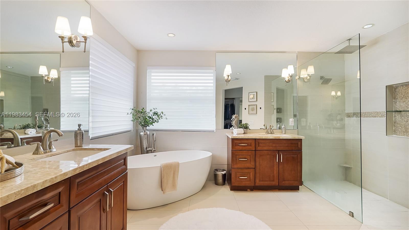 SECTOR 7-PARCEL W - Residential