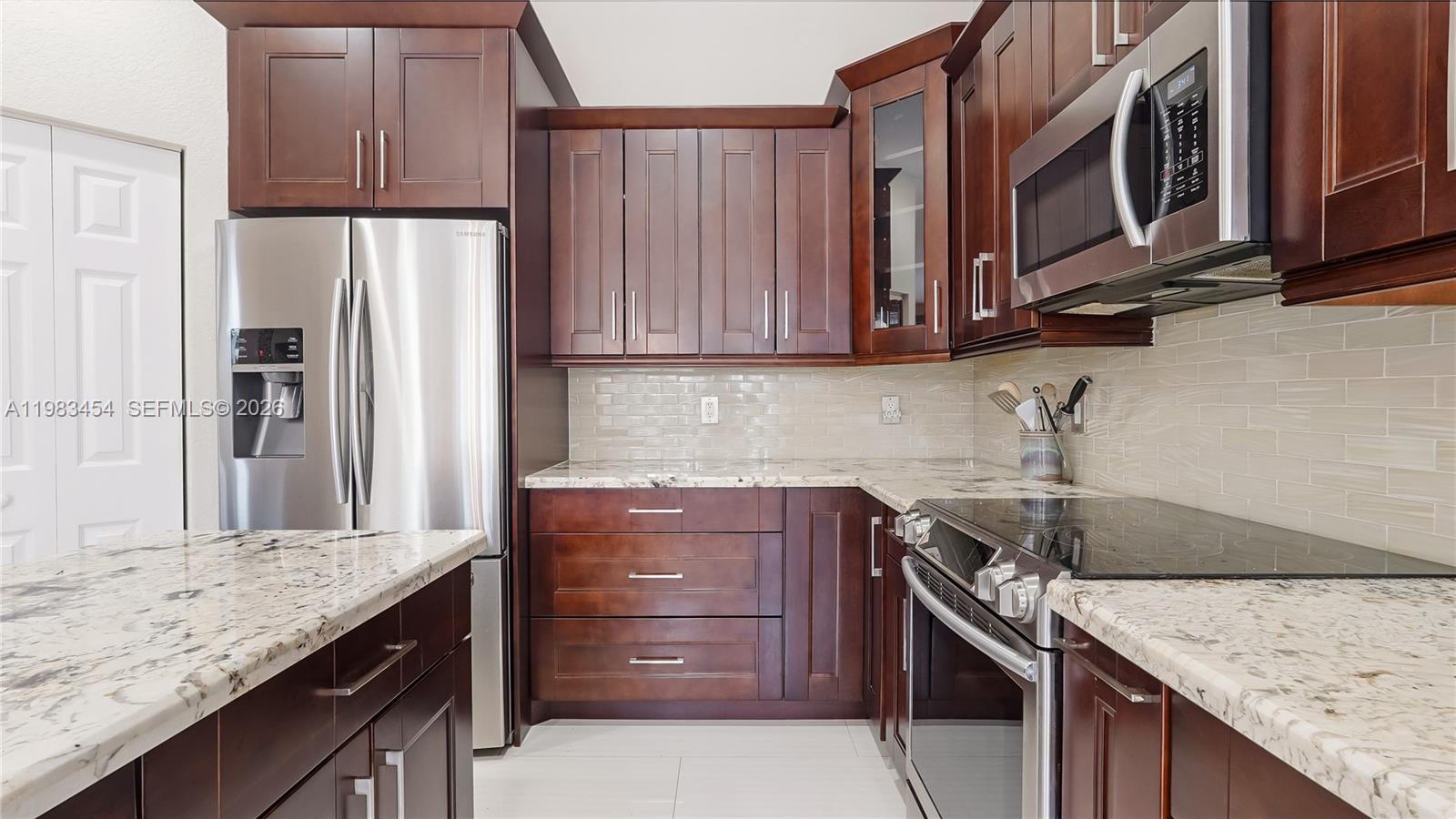 SECTOR 7-PARCEL W - Residential