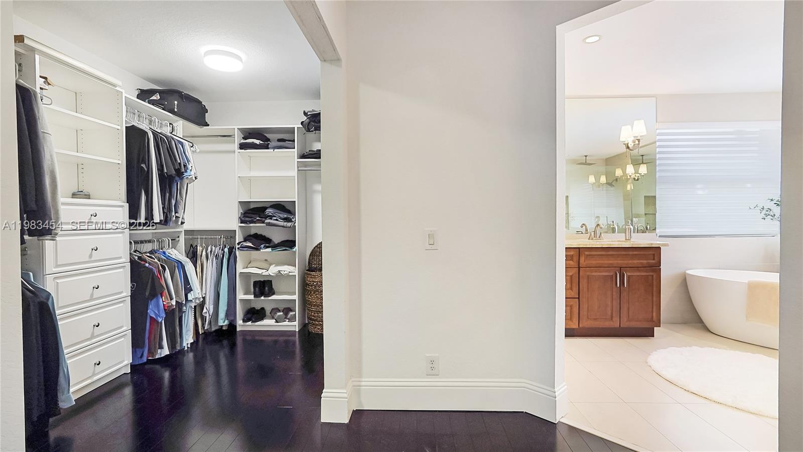 SECTOR 7-PARCEL W - Residential