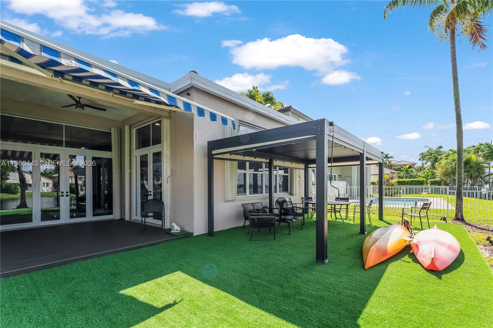 RIVIERA ISLES II - Residential