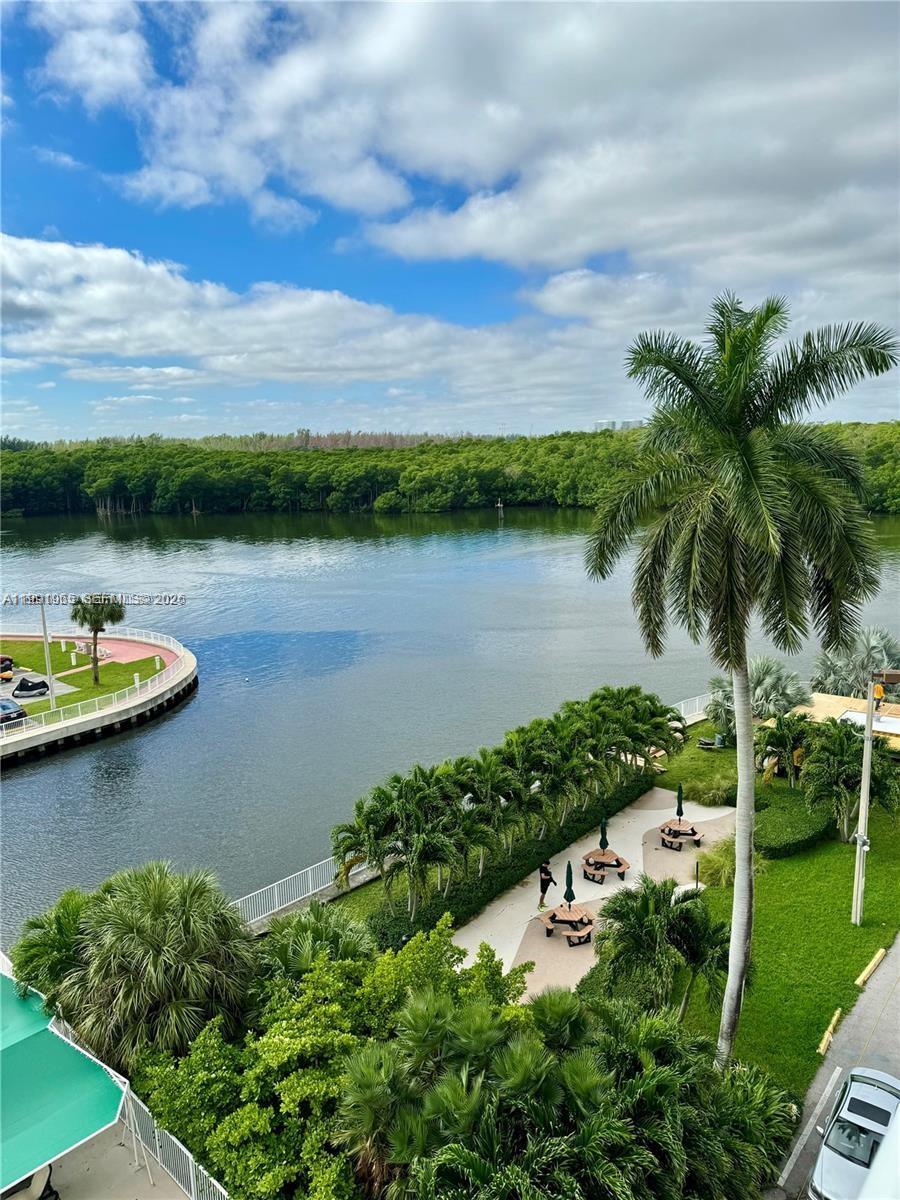 COASTAL TOWERS CONDO - Residential