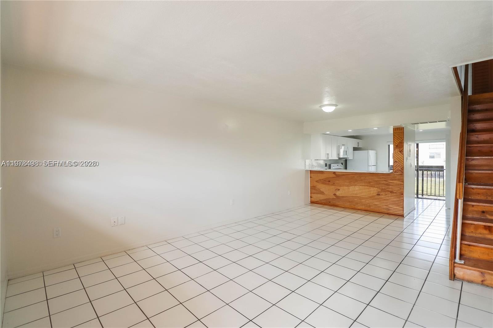 CARMEL TOWNHOMES CONDO - Residential