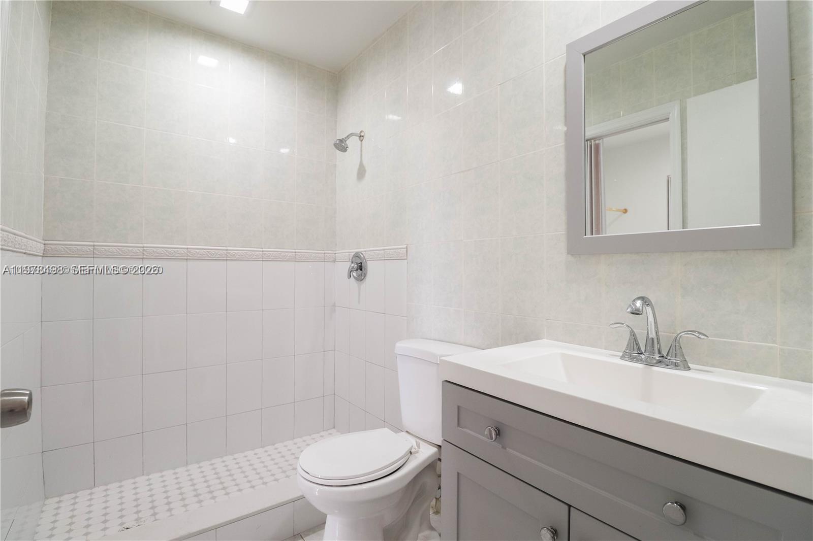 CARMEL TOWNHOMES CONDO - Residential