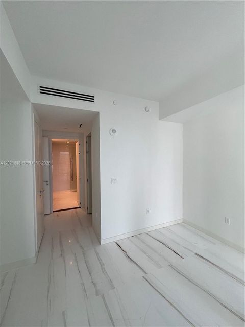 Tiny photo for 300 Biscayne Boulevard Way #2509W, Miami, FL 33131 (MLS # A12026808)