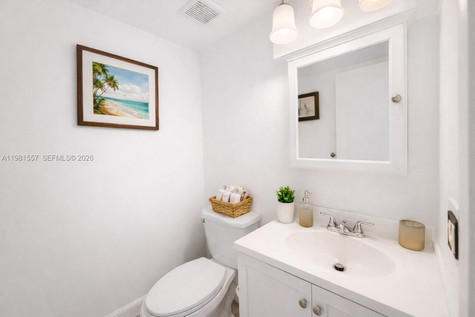 HERITAGE SQUARE CONDO - Residential