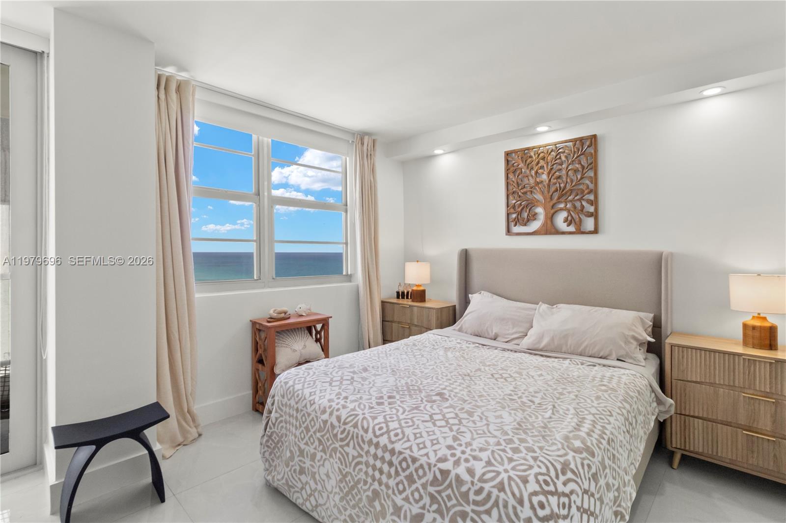 ARLEN BEACH CONDO - Residential