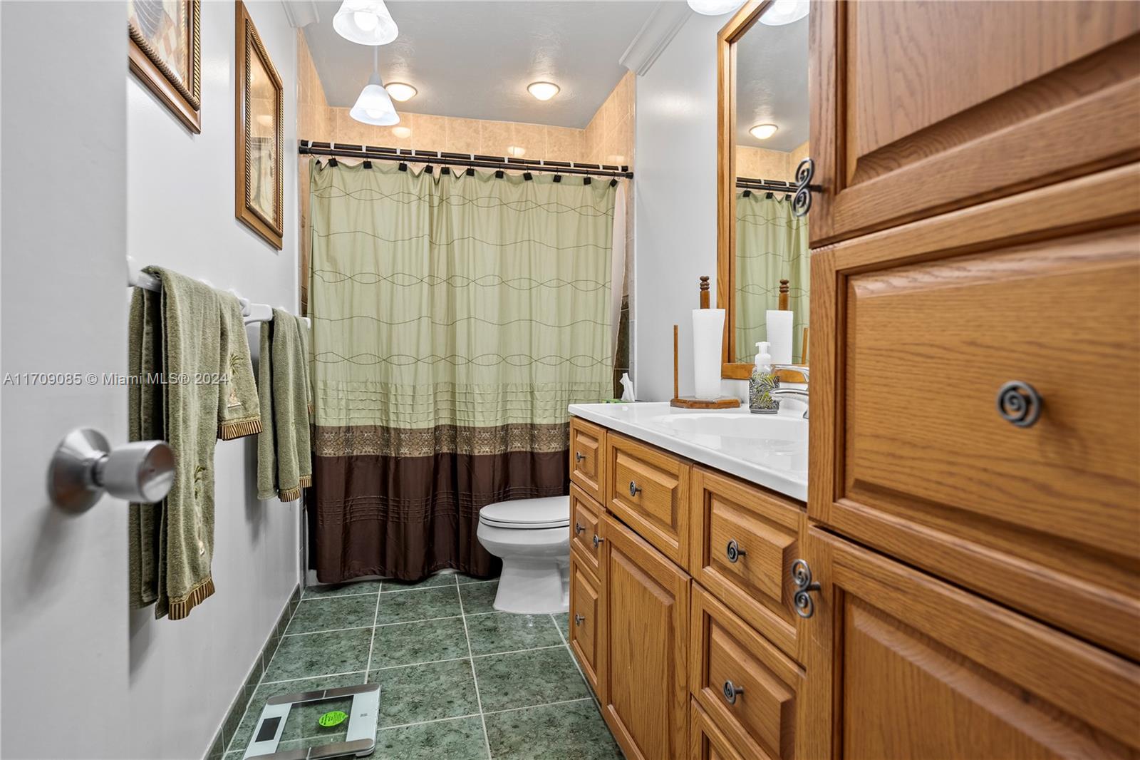 SECTION 22 BEL-AIRE - Residential