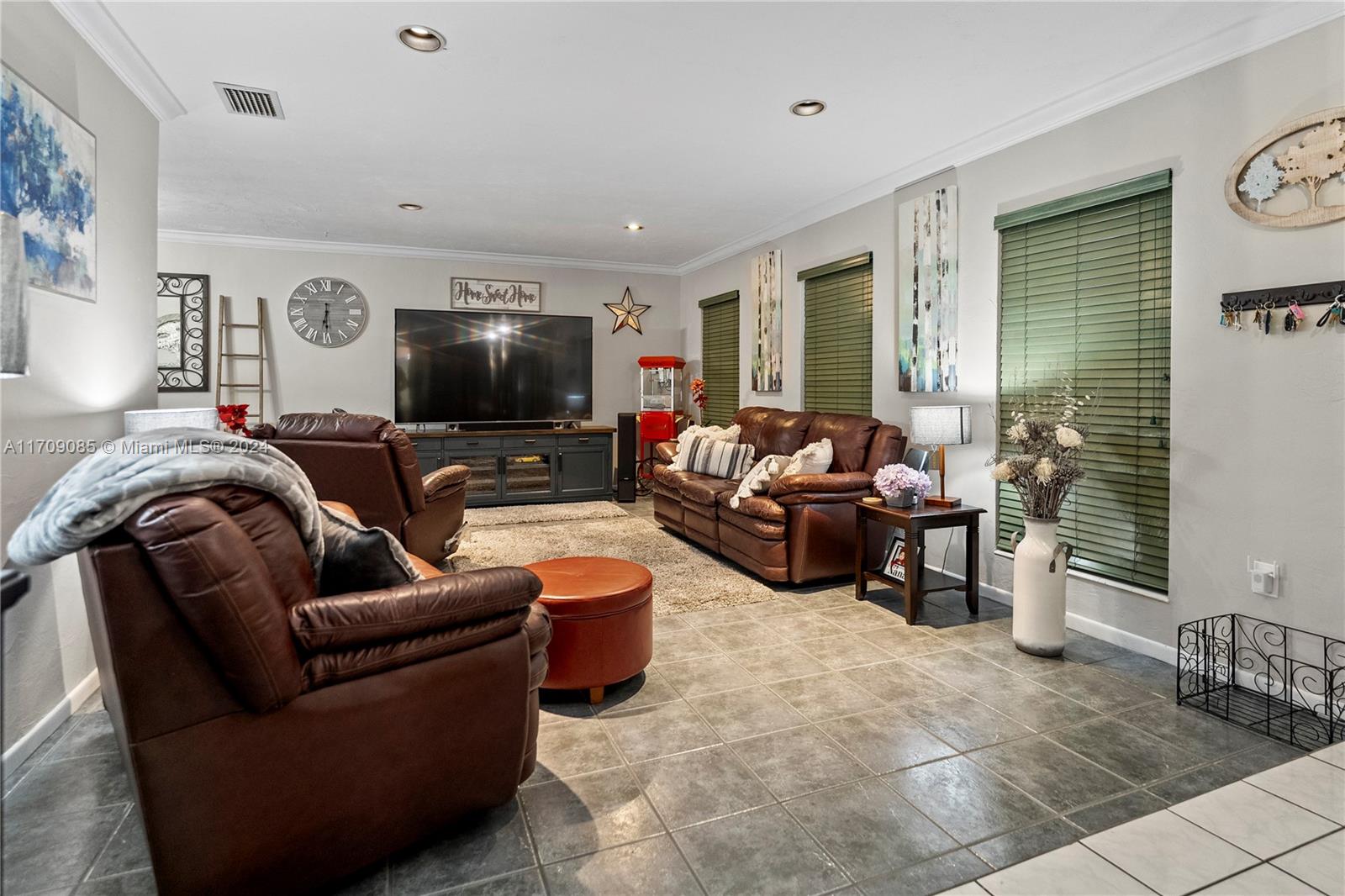 SECTION 22 BEL-AIRE - Residential