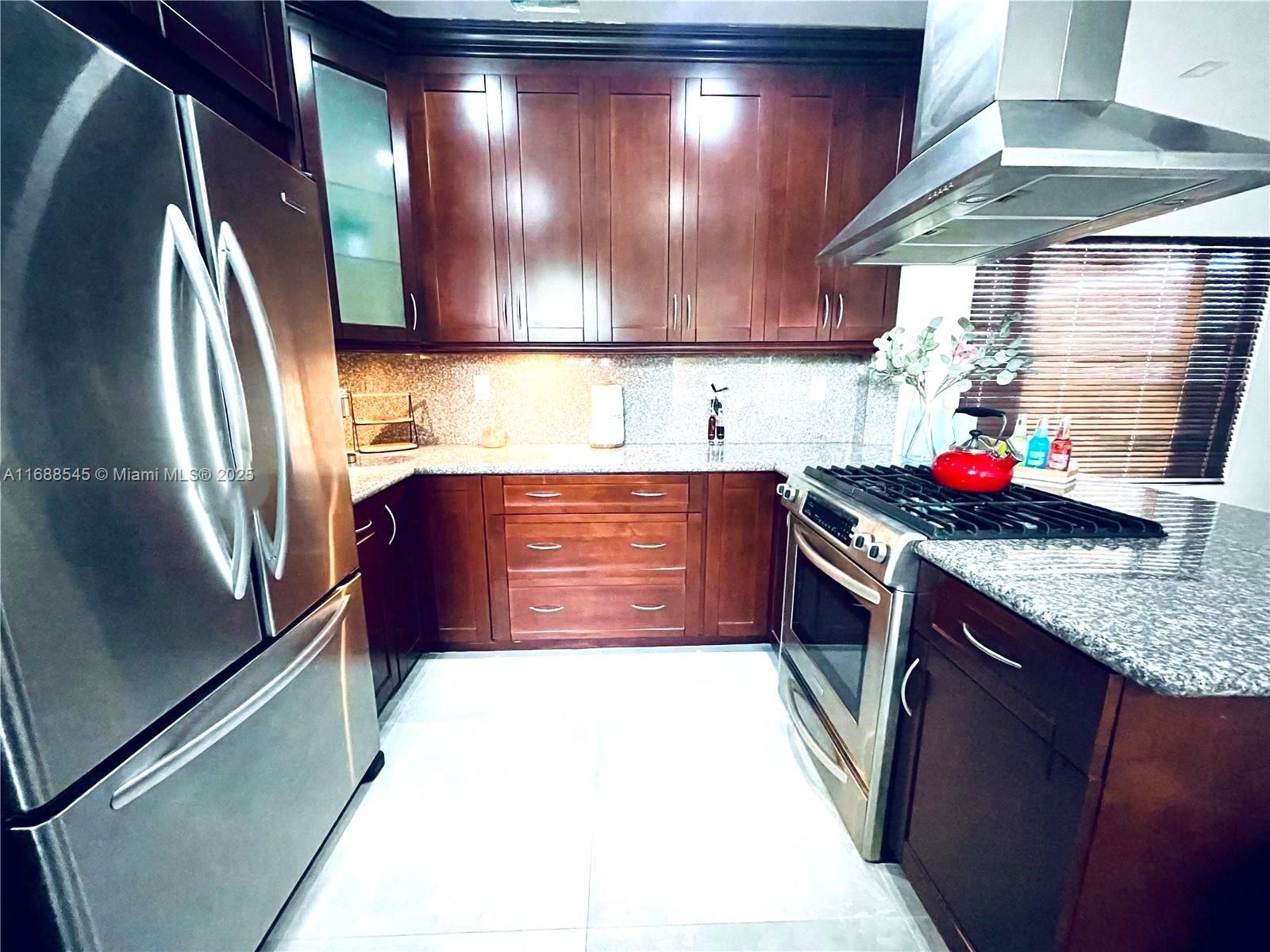 BISC SHORES HEIGHTS - Residential