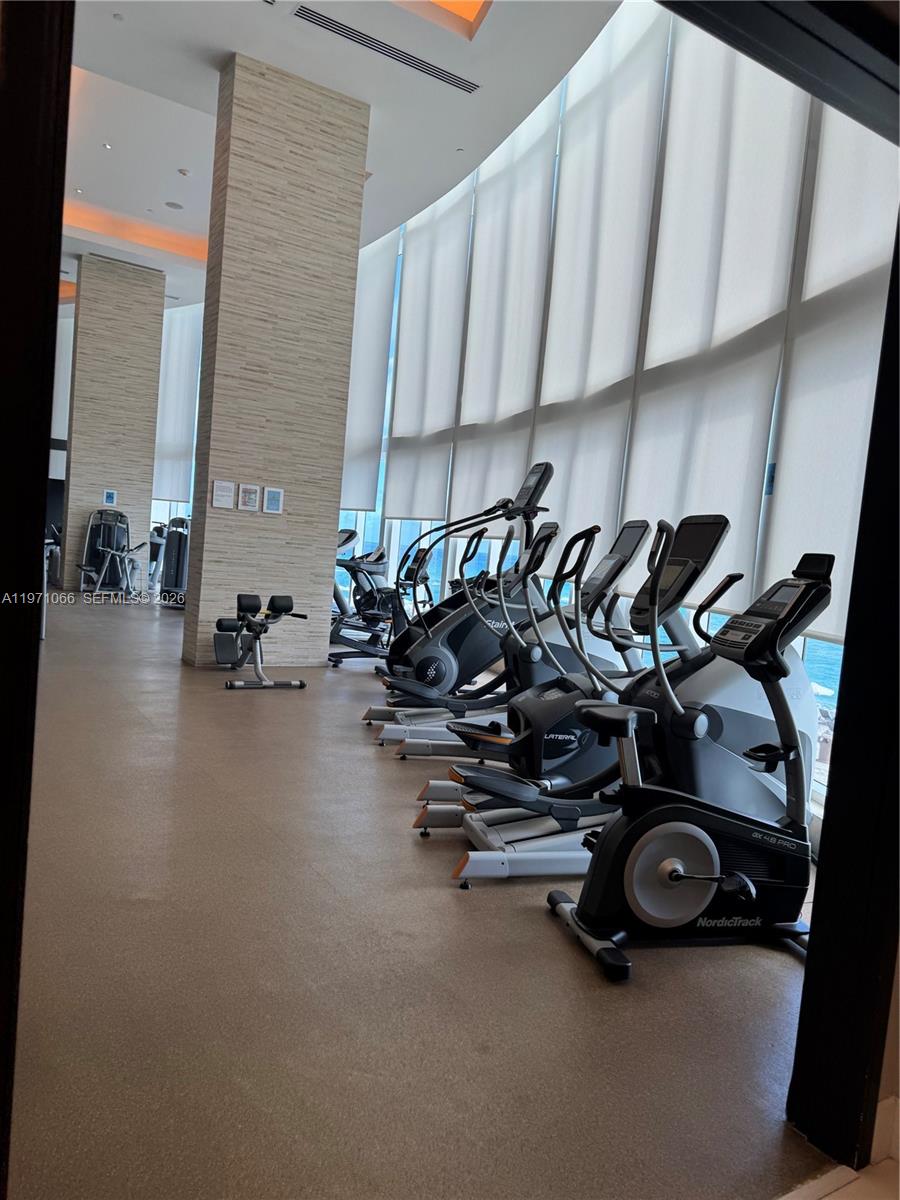 TDR TOWER II CONDO - Residential Lease