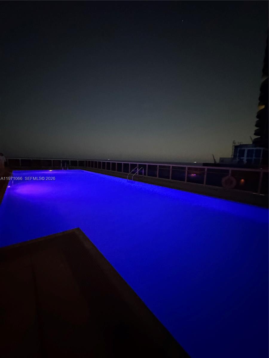 TDR TOWER II CONDO - Residential Lease