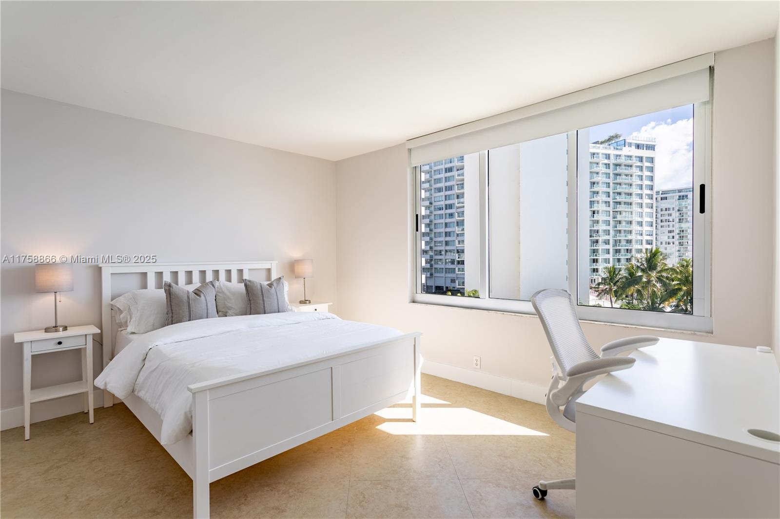 MIRADOR 1200 CONDO - Residential