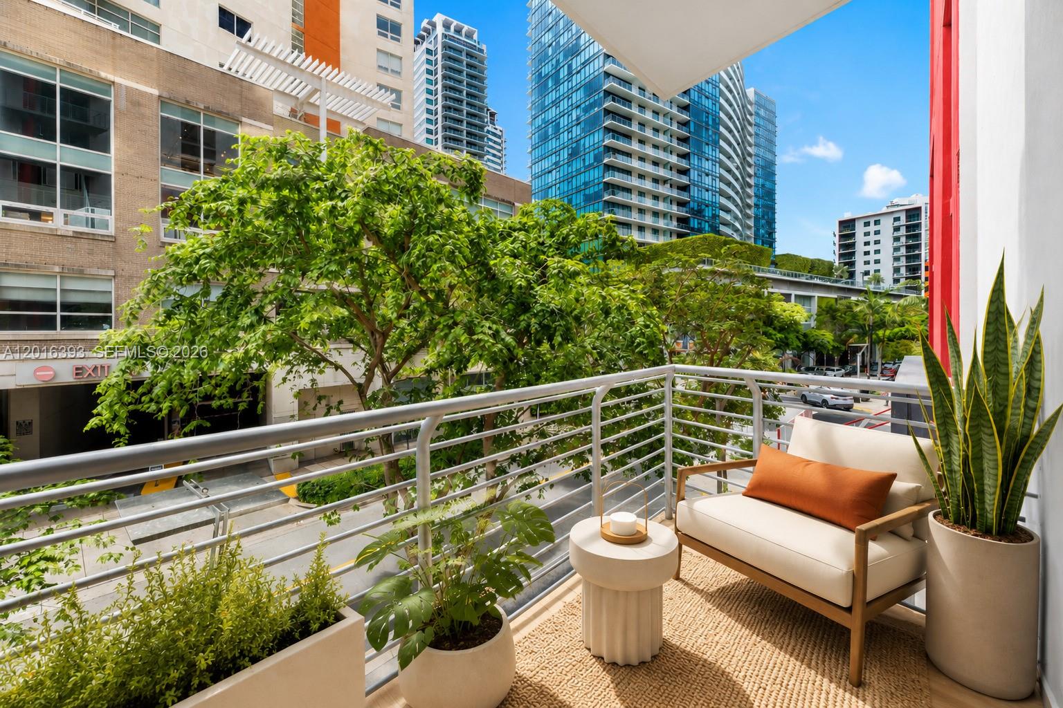 THE STANDARD RESIDENCES - Residential