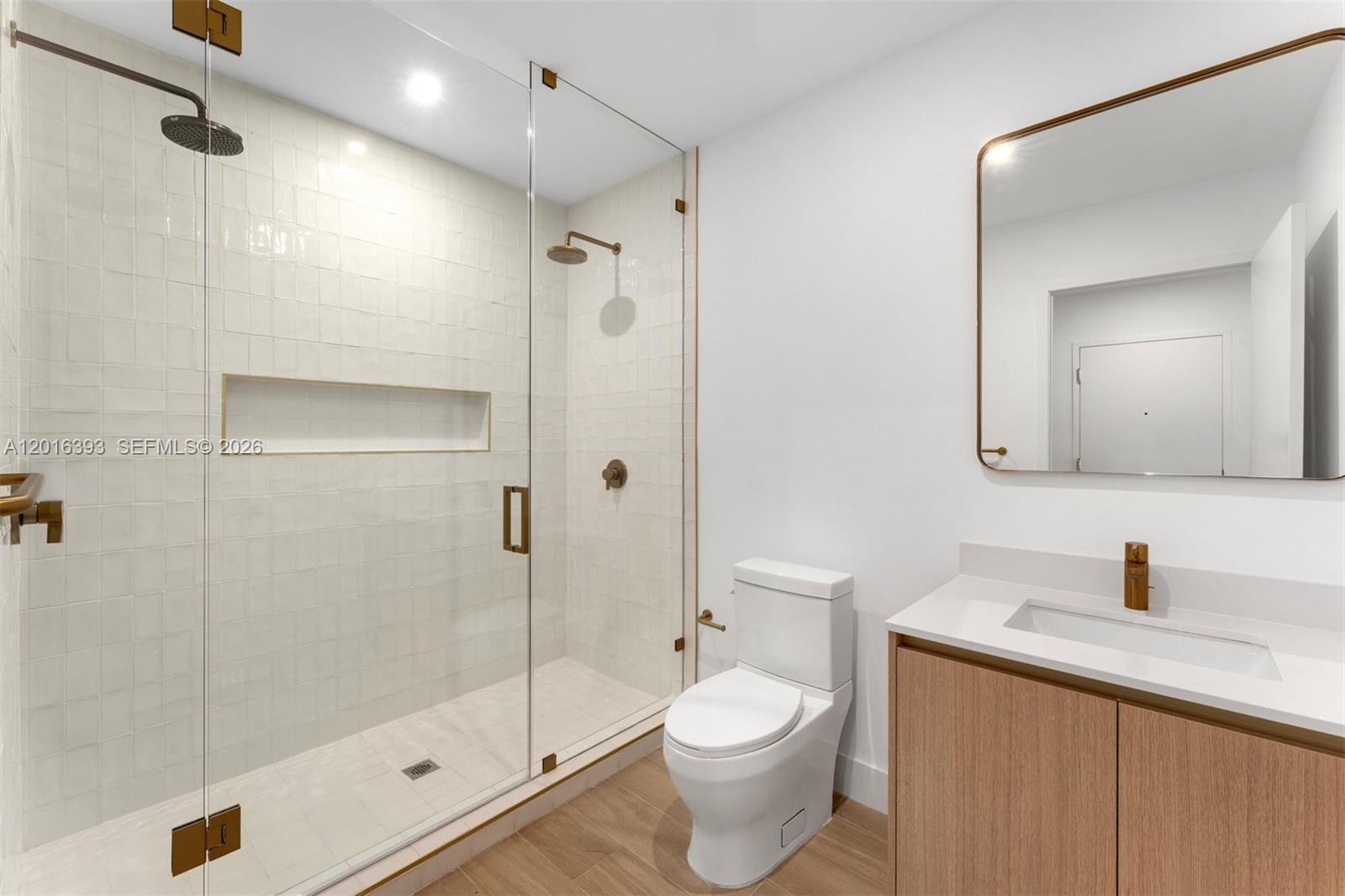 THE STANDARD RESIDENCES - Residential