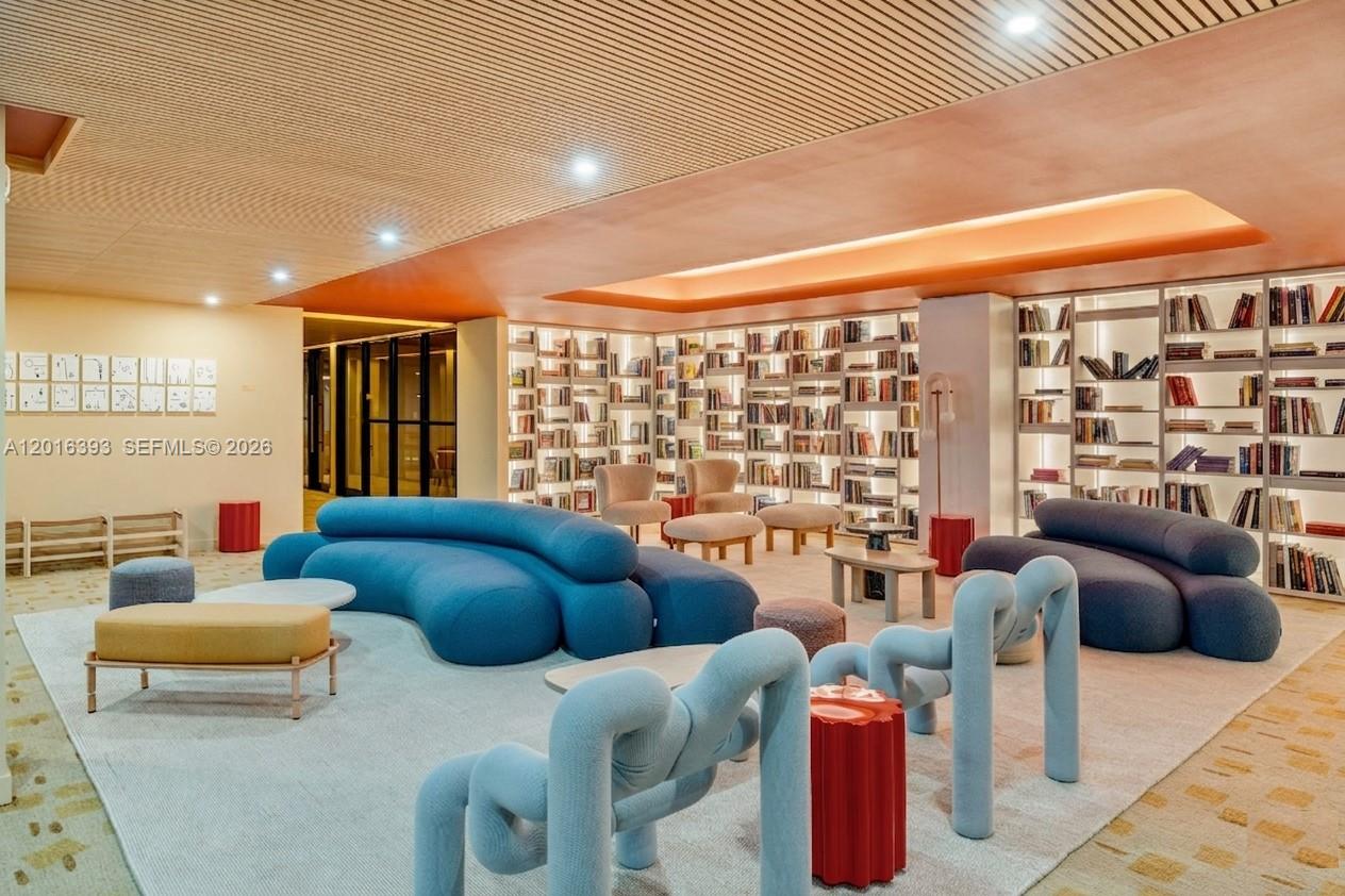 THE STANDARD RESIDENCES - Residential