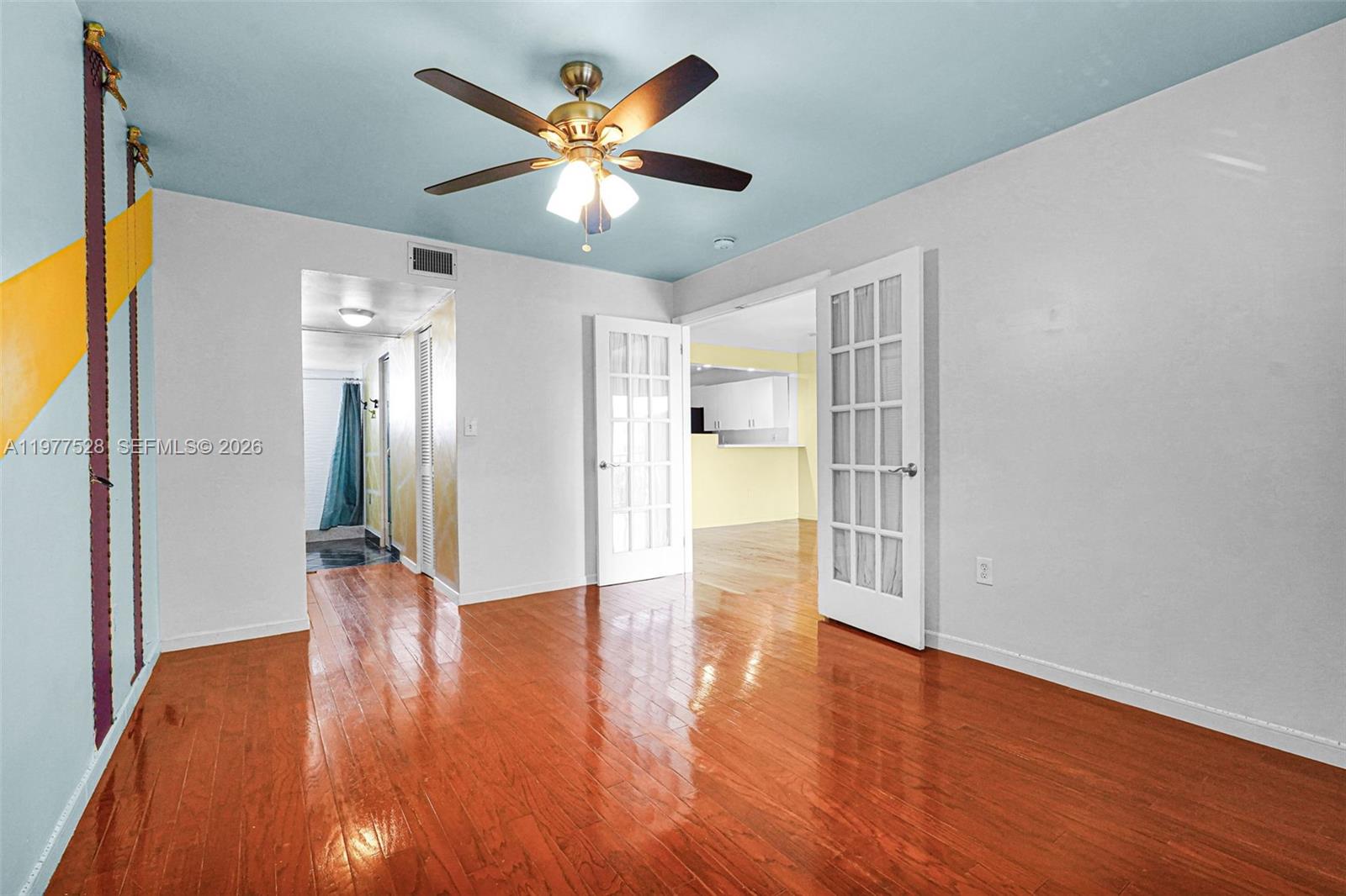 Eastview Villas - Residential